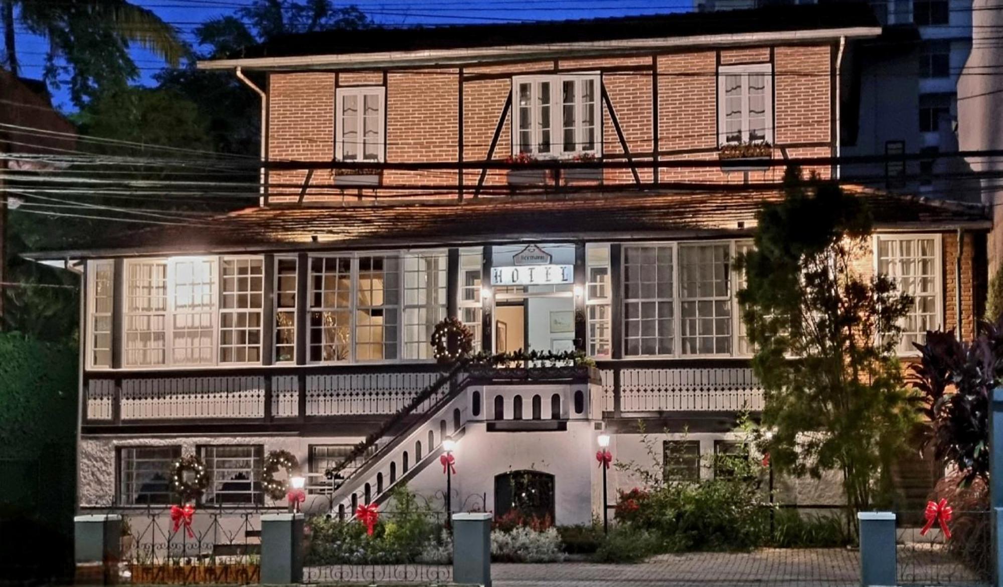 Hotel Hermann Blumenau Exteriör bild