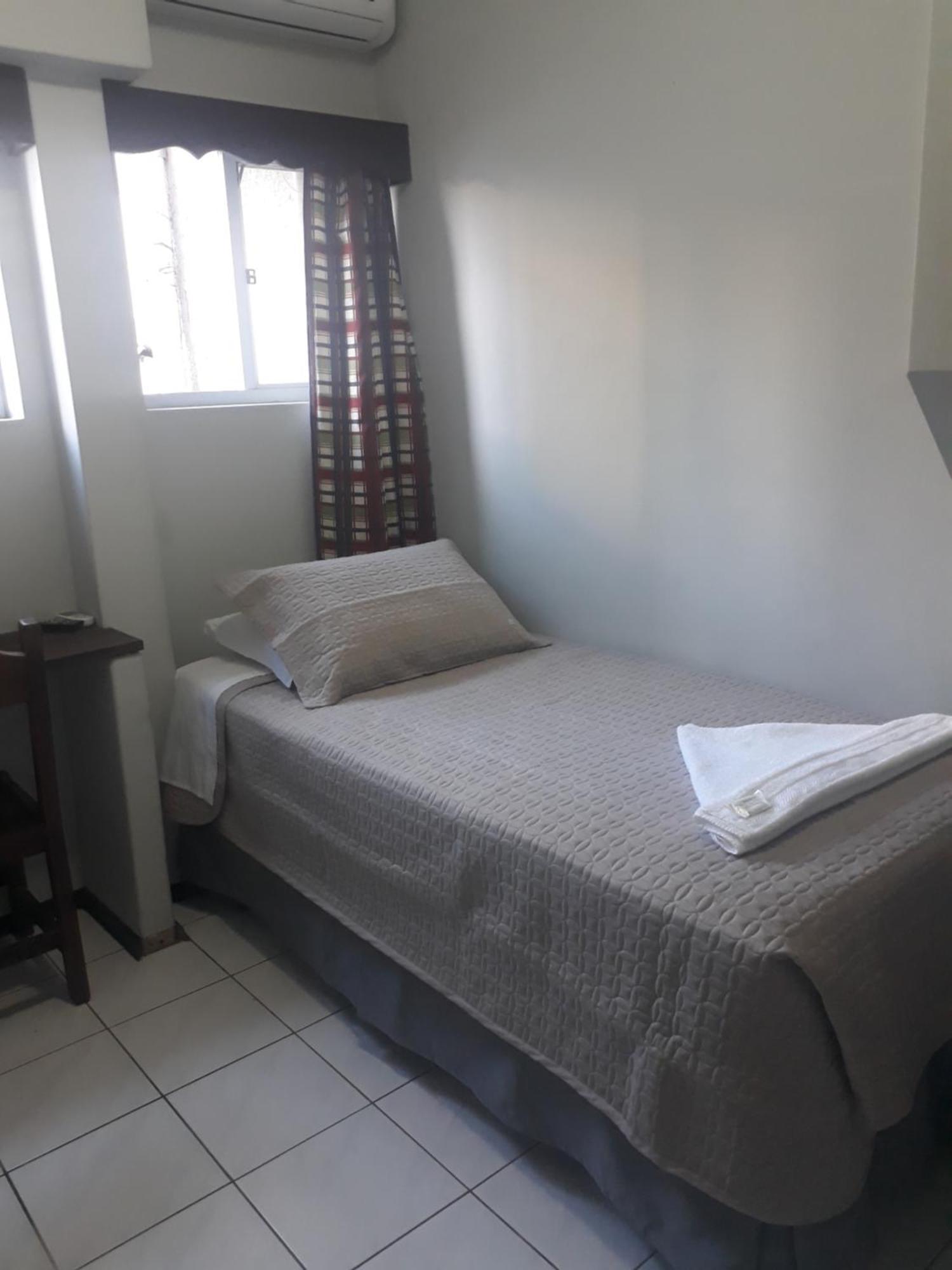 Hotel Hermann Blumenau Rum bild