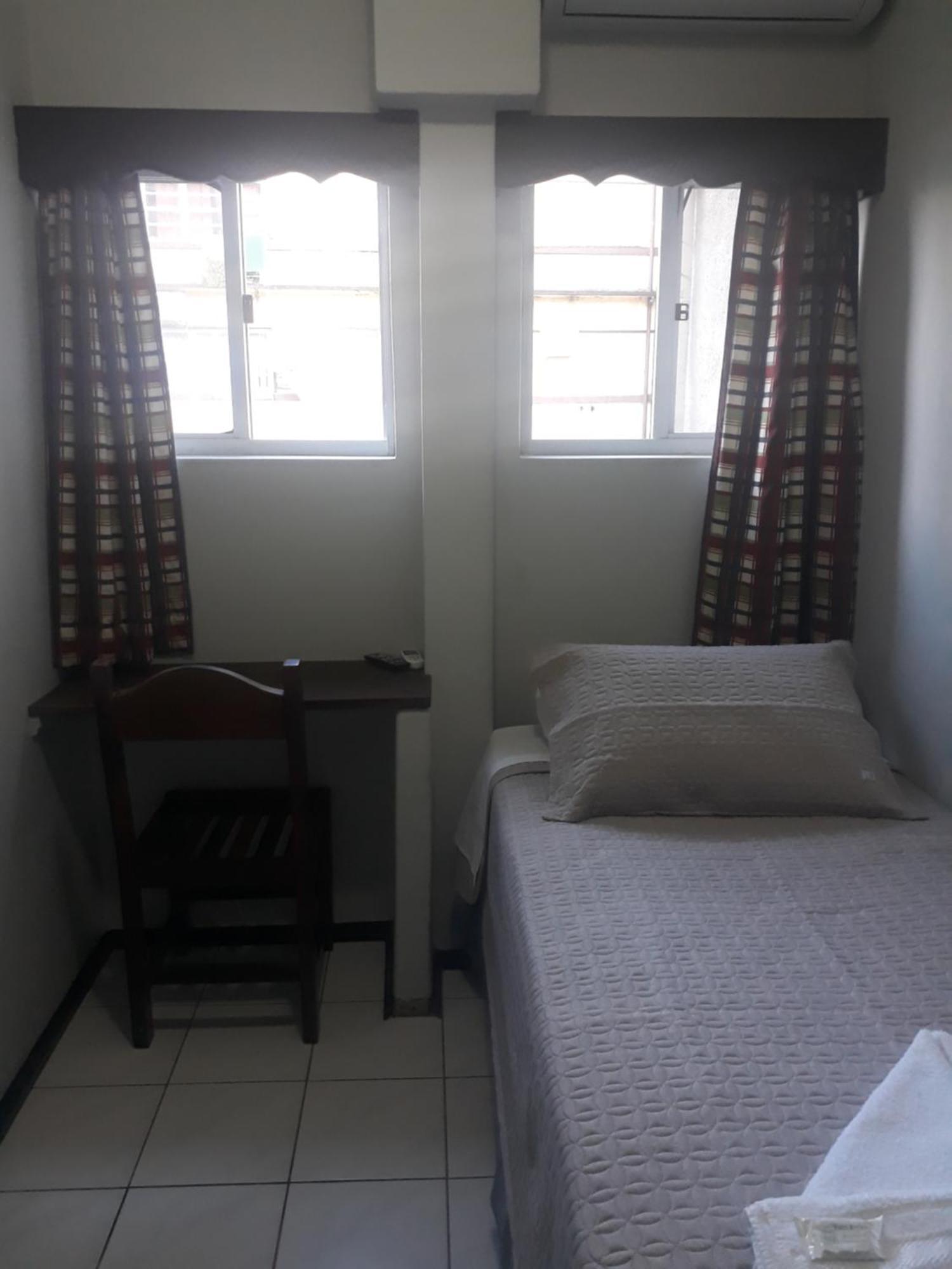 Hotel Hermann Blumenau Rum bild